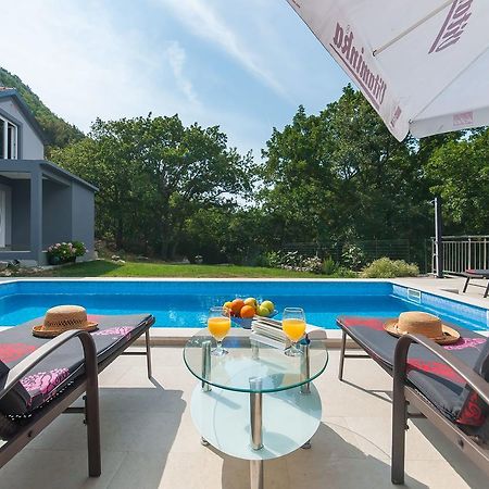 Apartments Srdanovic 오미스 외부 사진