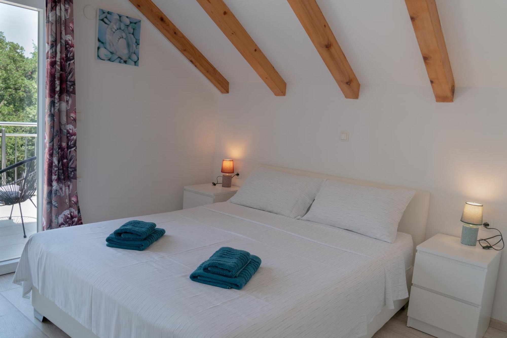 Apartments Srdanovic 오미스 외부 사진
