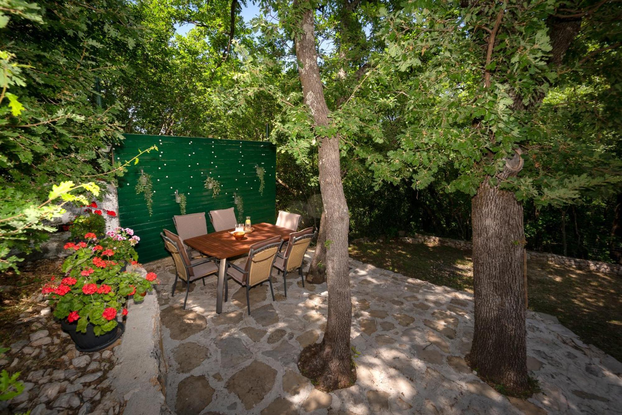 Apartments Srdanovic 오미스 외부 사진