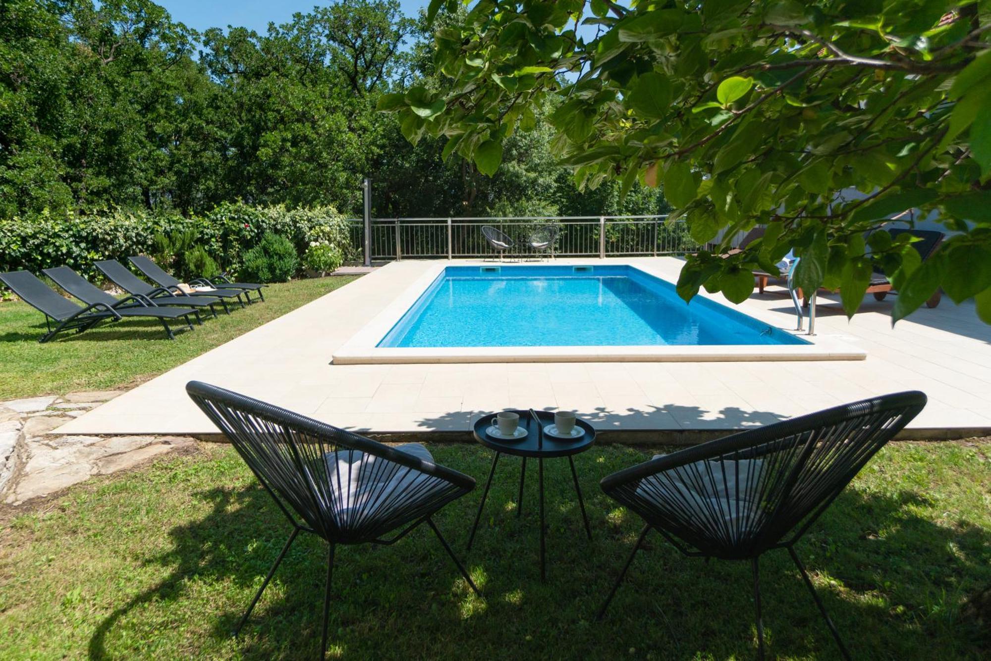 Apartments Srdanovic 오미스 외부 사진